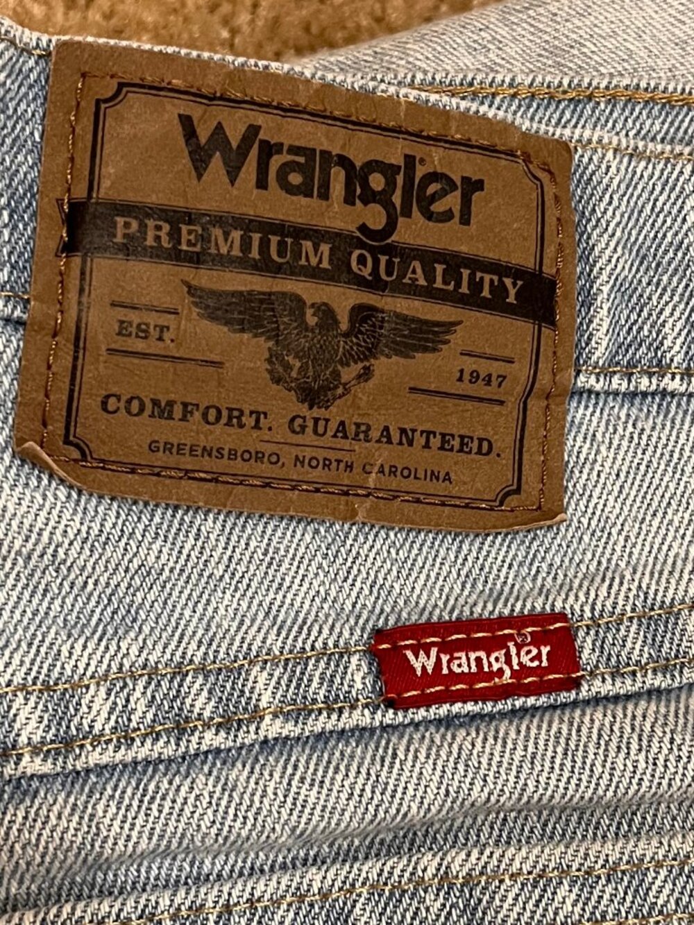Wrangler Light Wash Jeans Men's 33x30